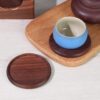 แผ่นรองแก้วไม้วอลนัทสไตล์มินิมอล ทรงกลม กันความร้อน เหมาะสำหรับการใช้งานในบ้านและร้านกาแฟ