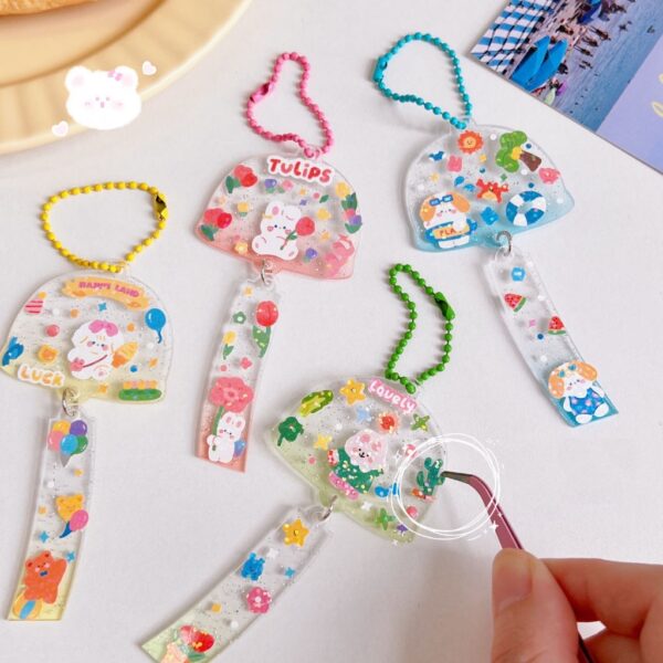 ป้ายชื่ออะคริลิค DIY ลายการ์ตูน พร้อมสติกเกอร์ไดคัท ตกแต่งเป็นพวงกุญแจสวยไม่ซ้ำ