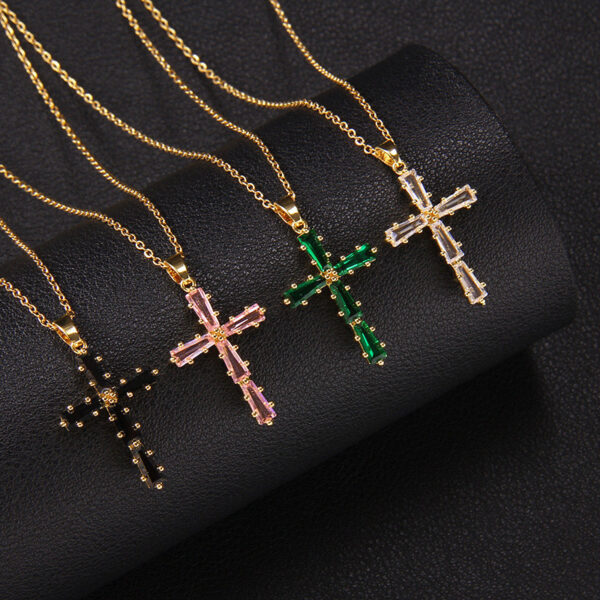 สร้อยคอจี้กางเขนวินเทจ งานประณีต หรูหราระดับไฮเอนด์ ของขวัญสุดพิเศษสำหรับผู้หญิง