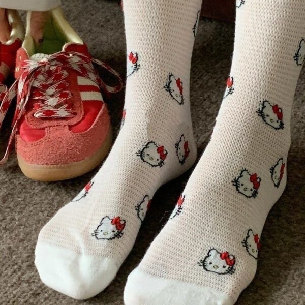 ถุงเท้าการ์ตูนตาข่ายกลางหลอดญี่ปุ่น ดีไซน์น่ารัก ระบายอากาศ ใส่สบายสำหรับฤดูร้อน