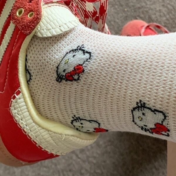 ถุงเท้าการ์ตูนตาข่ายกลางหลอดญี่ปุ่น ดีไซน์น่ารัก ระบายอากาศ ใส่สบายสำหรับฤดูร้อน