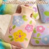กระเป๋าน้ำร้อนลายดอกไม้ 500ml สีหวานน่ารัก วัสดุหนาพิเศษ ช่วยคลายหนาว บรรเทาปวด ปลอดภัย ใช้นาน