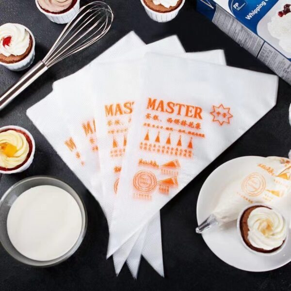 ถุงบีบครีมพลาสติก แบบหนาเหนียวพิเศษ ใช้แล้วทิ้ง มีให้เลือก S M L ถุงบีบแต่งเค้ก วิปครีม ทนแรงบีบ